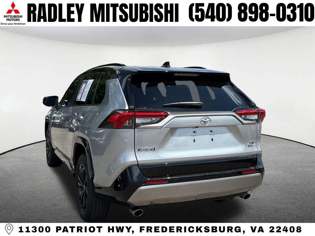 Used 2025 Toyota RAV4 XSE w/ Advanced Technology Package AWD/4WD image 18
