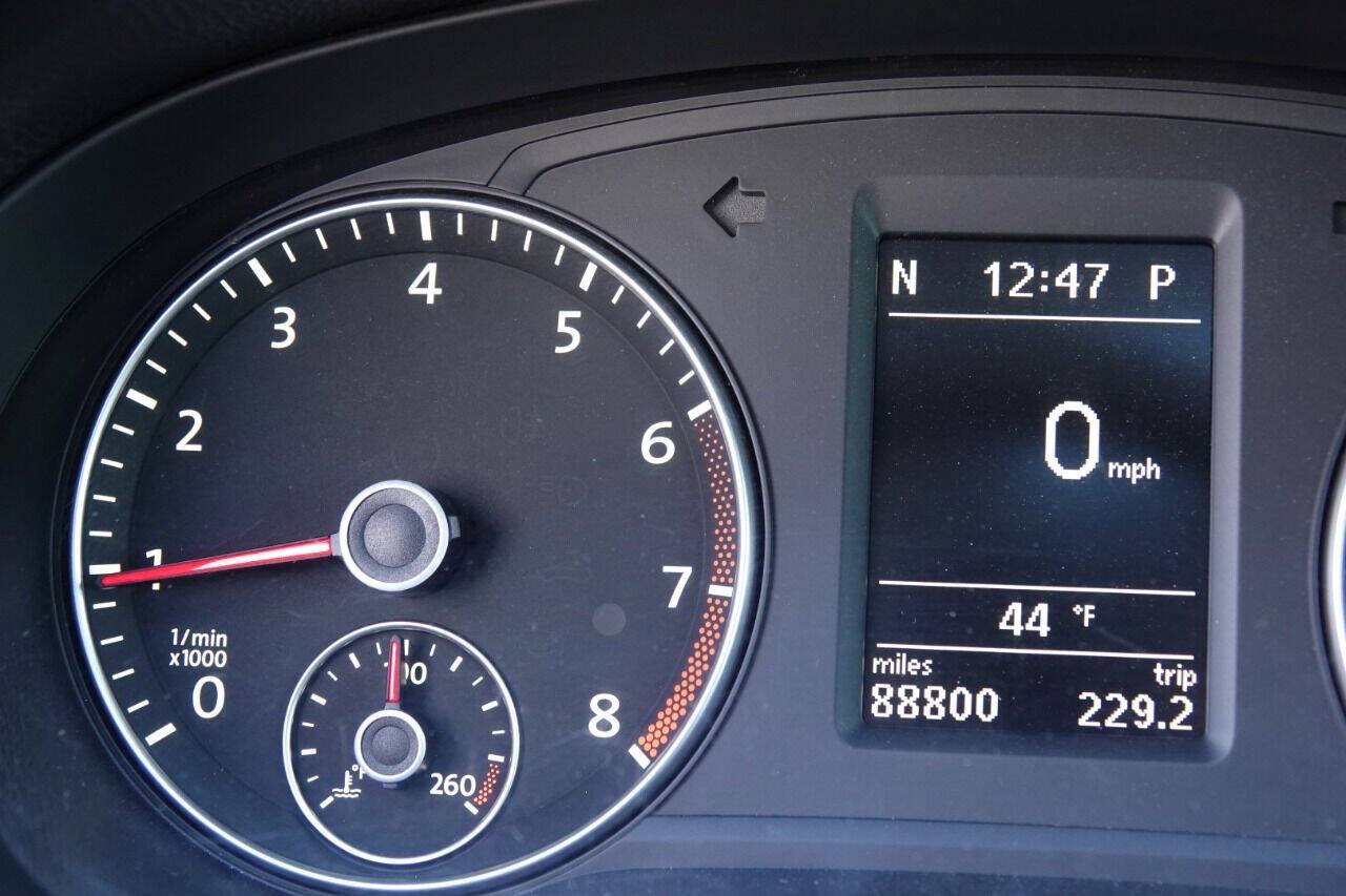 Used 2012 Volkswagen Passat 2.5 SE FWD image 80