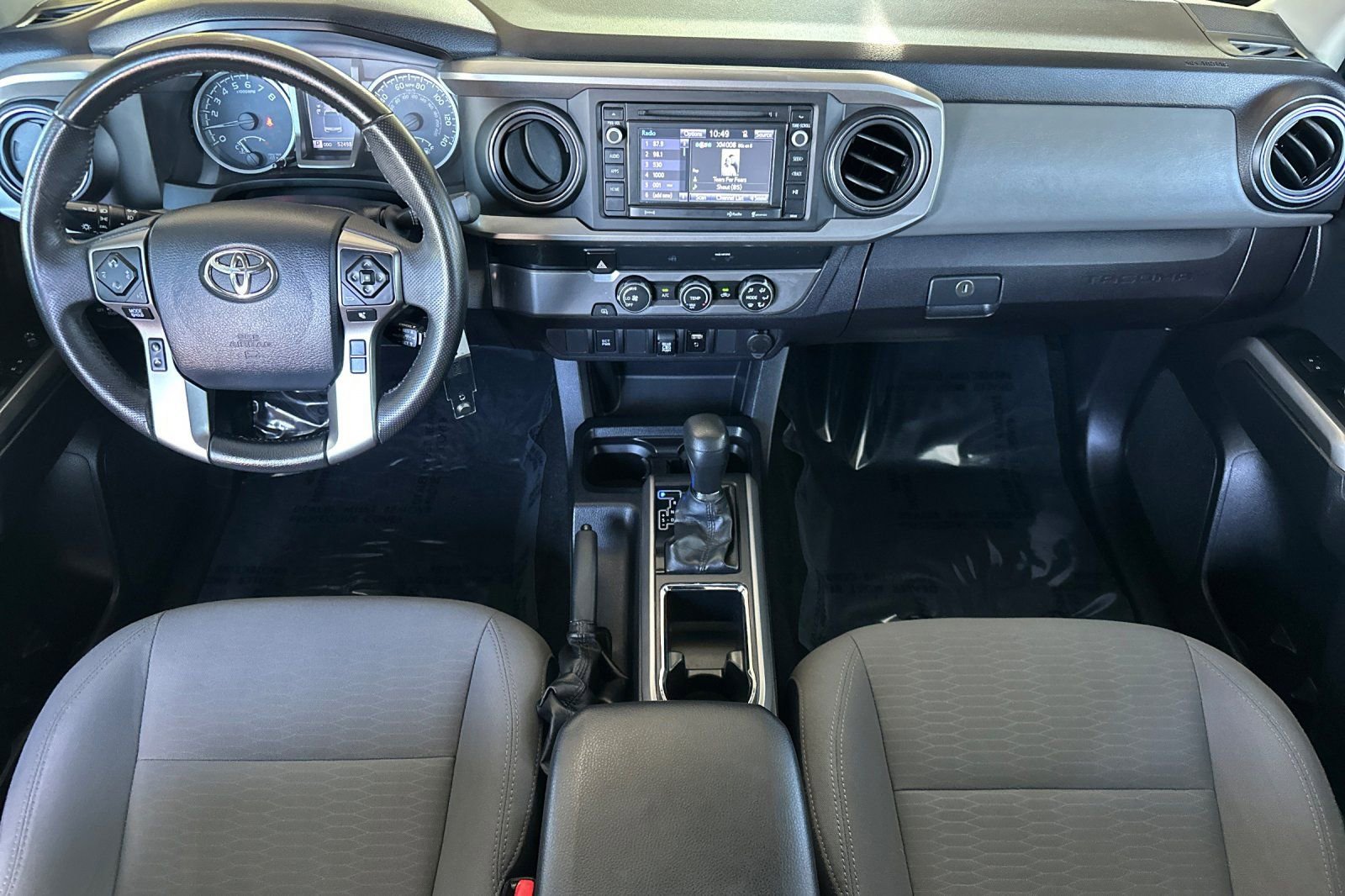 Certified 2019 Toyota Tacoma SR5 image 16