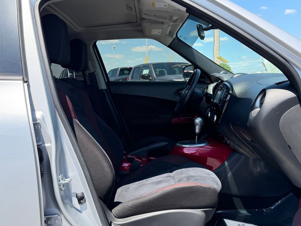 Used 2016 Nissan Juke SV w/ Technology Package FWD image 23