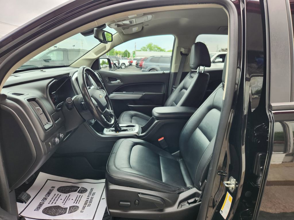 Used 2019 Chevrolet Colorado LT w/ Redline Special Edition AWD/4WD image 19