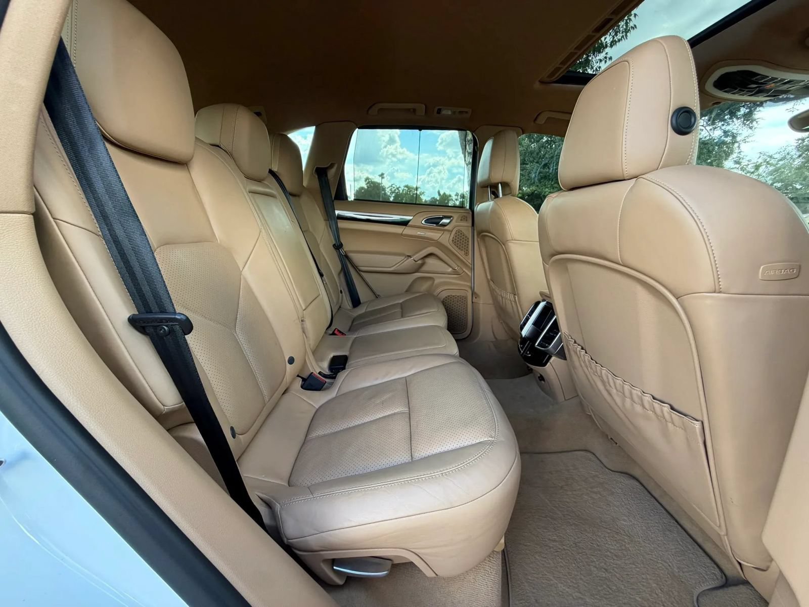 Used 2014 Porsche Cayenne AWD/4WD image 17