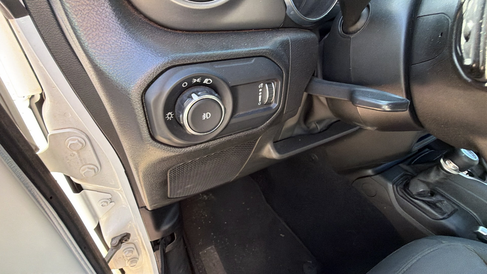 Used 2023 Jeep Wrangler Unlimited Sport AWD/4WD image 24