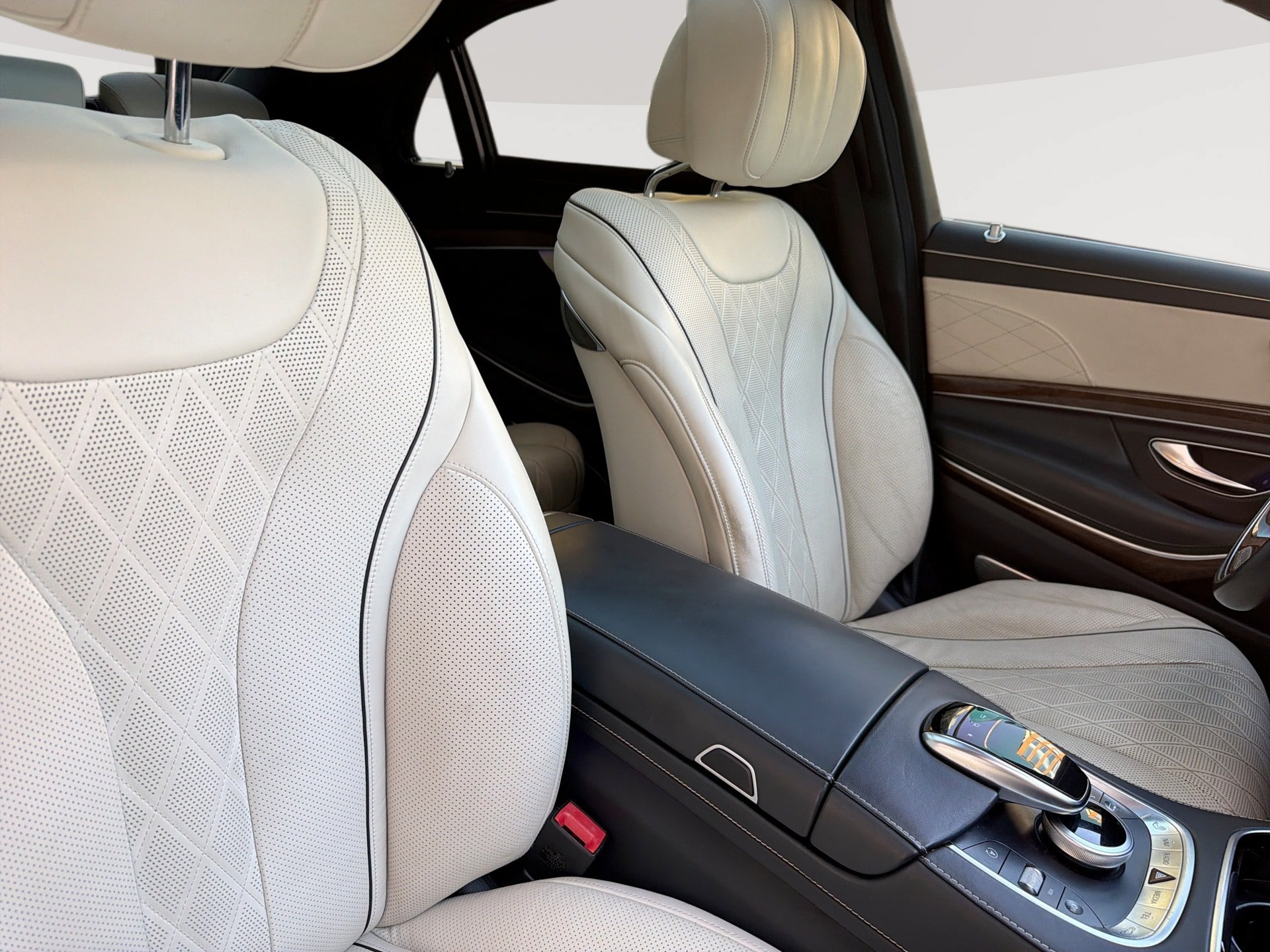 Used 2016 Mercedes-Benz S 550 Sedan image 24