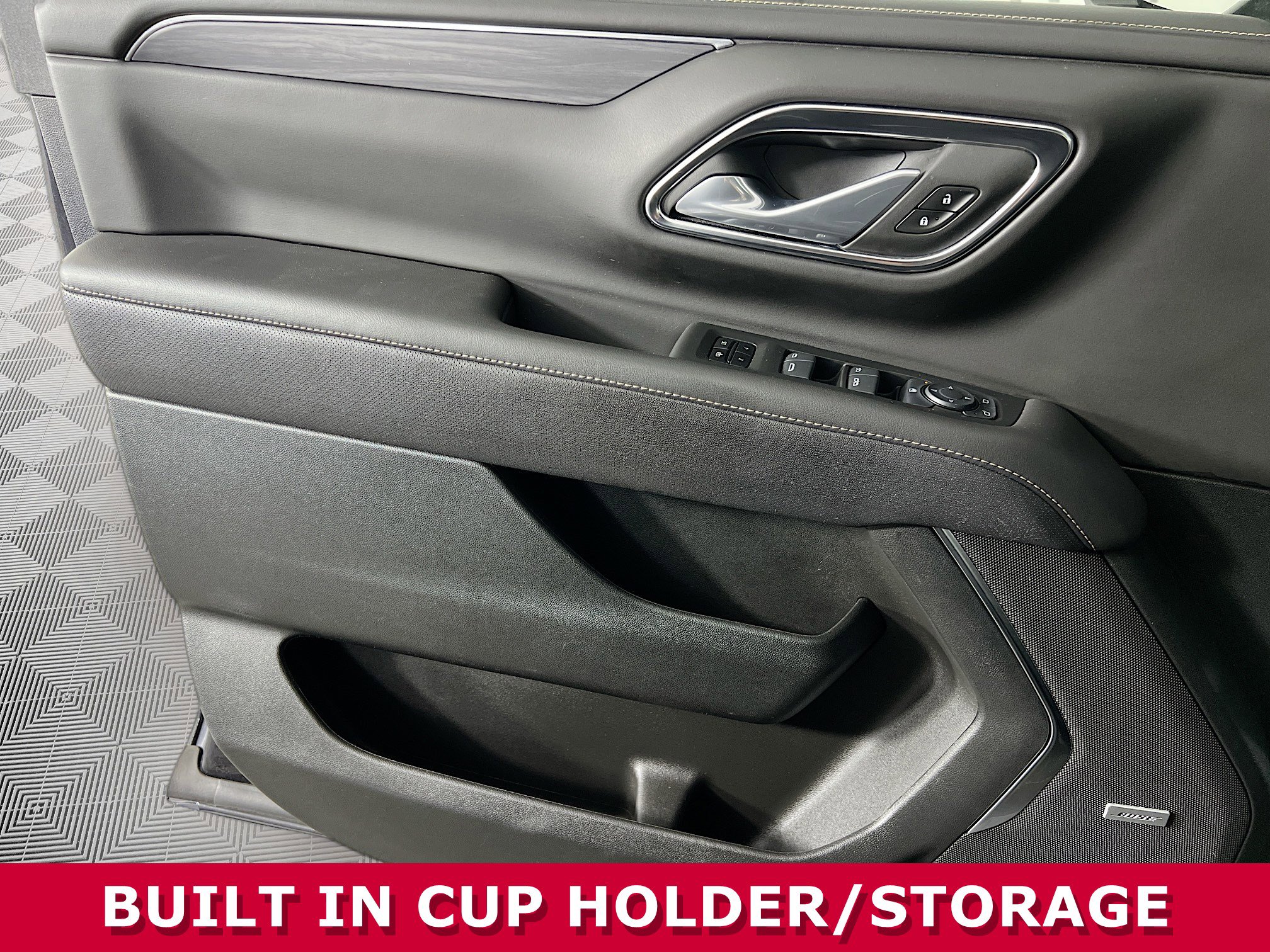 Used 2024 GMC Yukon XL SLT image 19