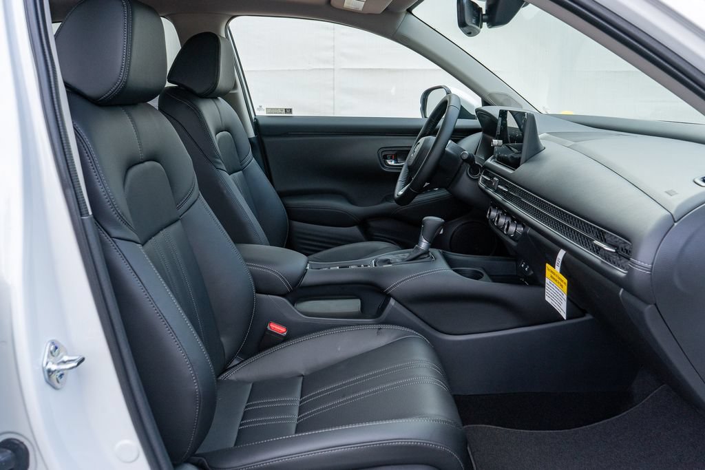 New 2027 Honda HR-V EX-L image 16