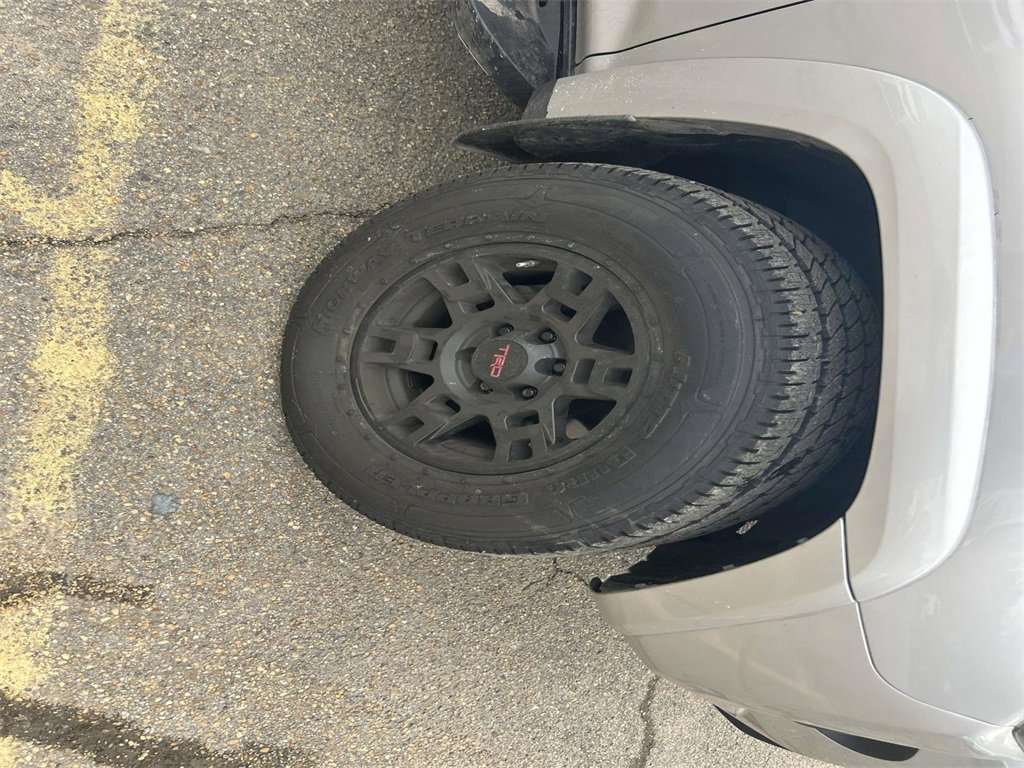 Certified 2021 Toyota 4Runner TRD Off-Road Premium image 9