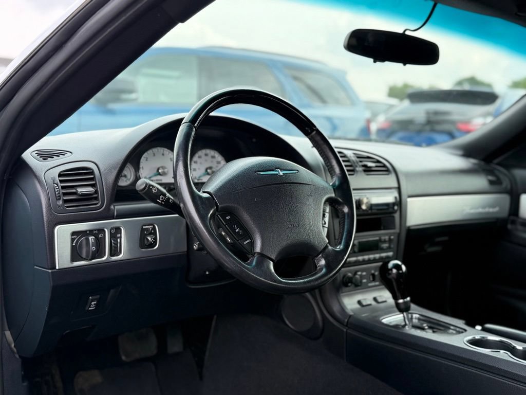 Used 2003 Ford Thunderbird RWD image 6