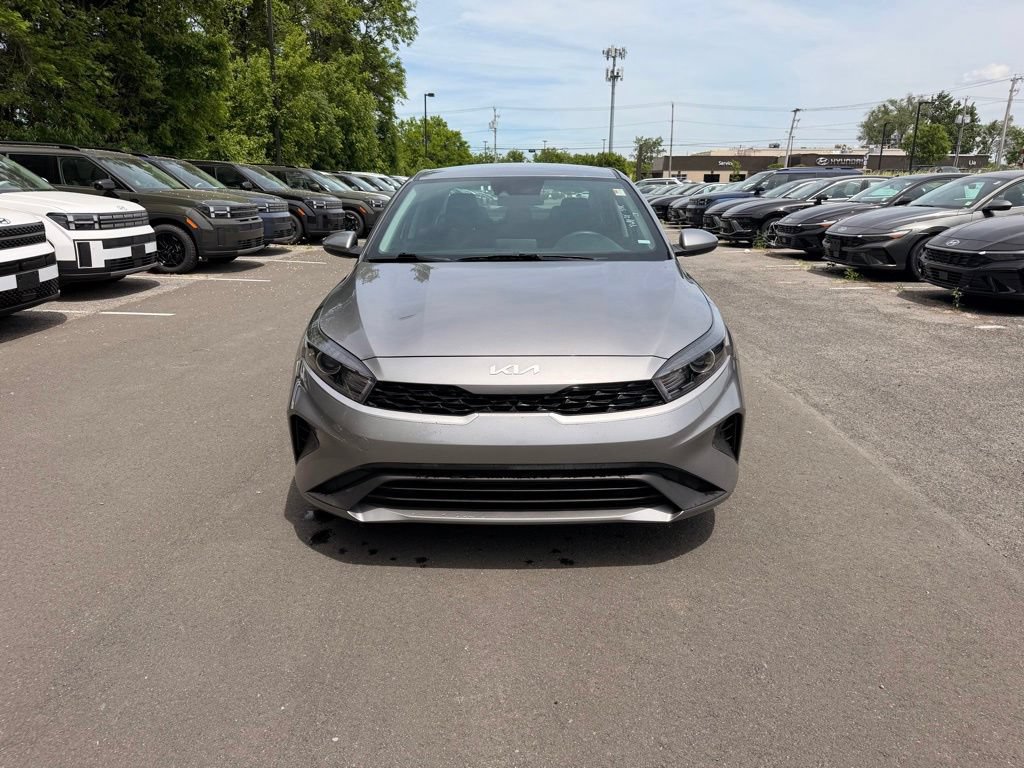 Used 2024 Kia Forte LXS FWD image 9