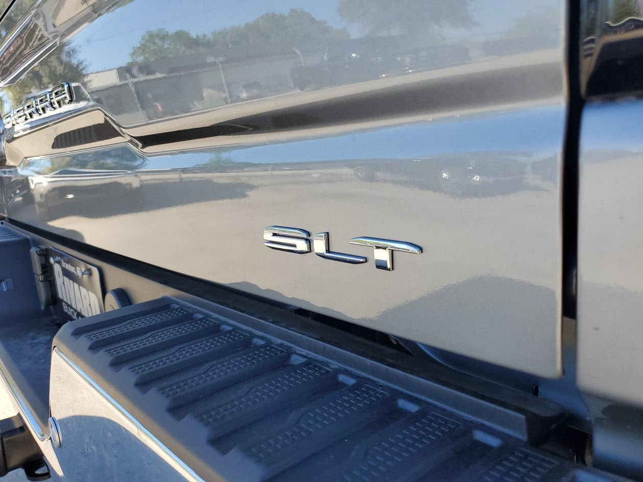 New 2026 GMC Sierra 1500 SLT w/ SLT Premium Plus Package AWD/4WD image 9