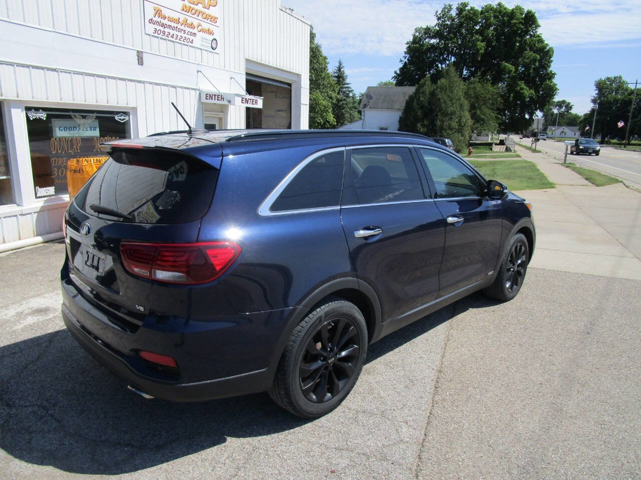 Used 2019 Kia Sorento S AWD/4WD image 5