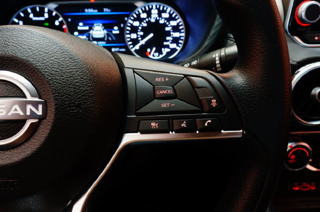 Certified 2024 Nissan Sentra SV FWD image 25