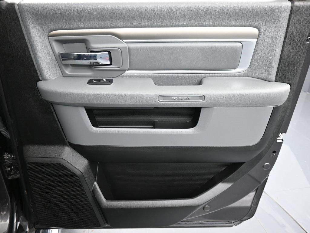 Used 2018 RAM 2500 Big Horn image 13