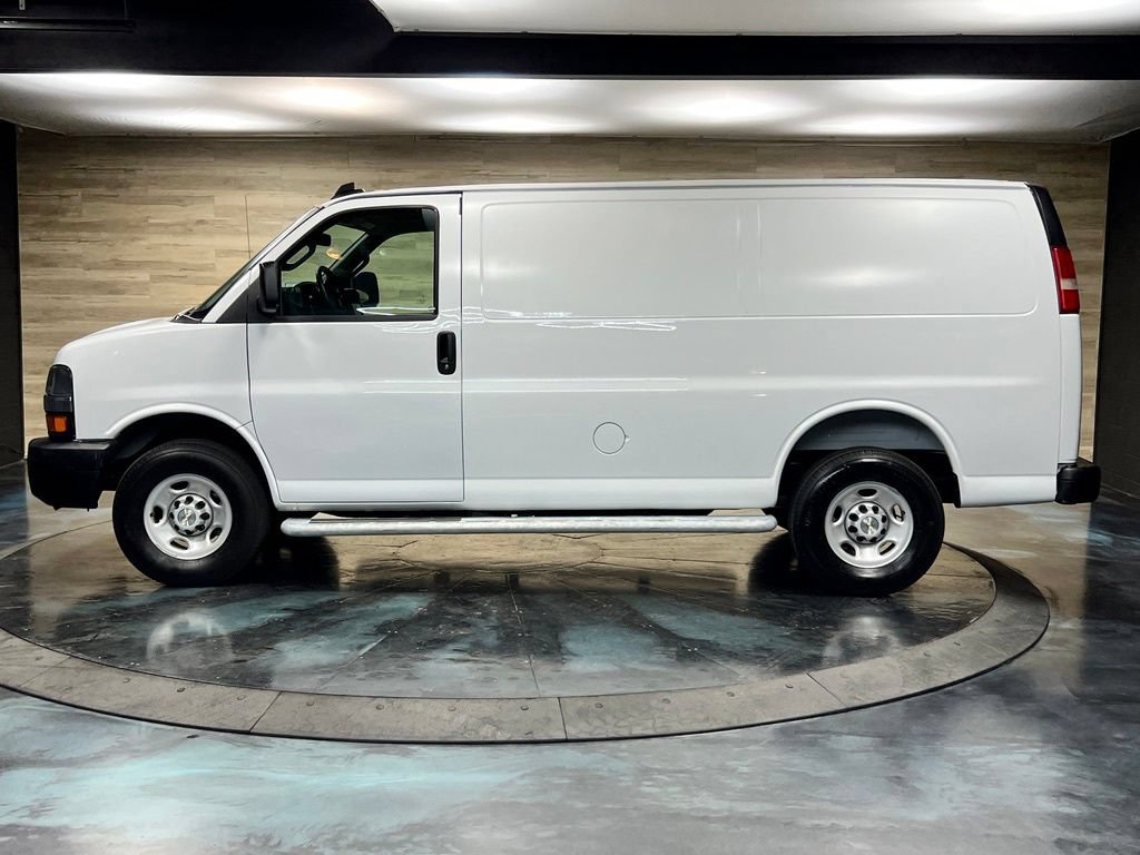 Used 2025 Chevrolet Express 2500 w/ Driver Convenience Package RWD image 20