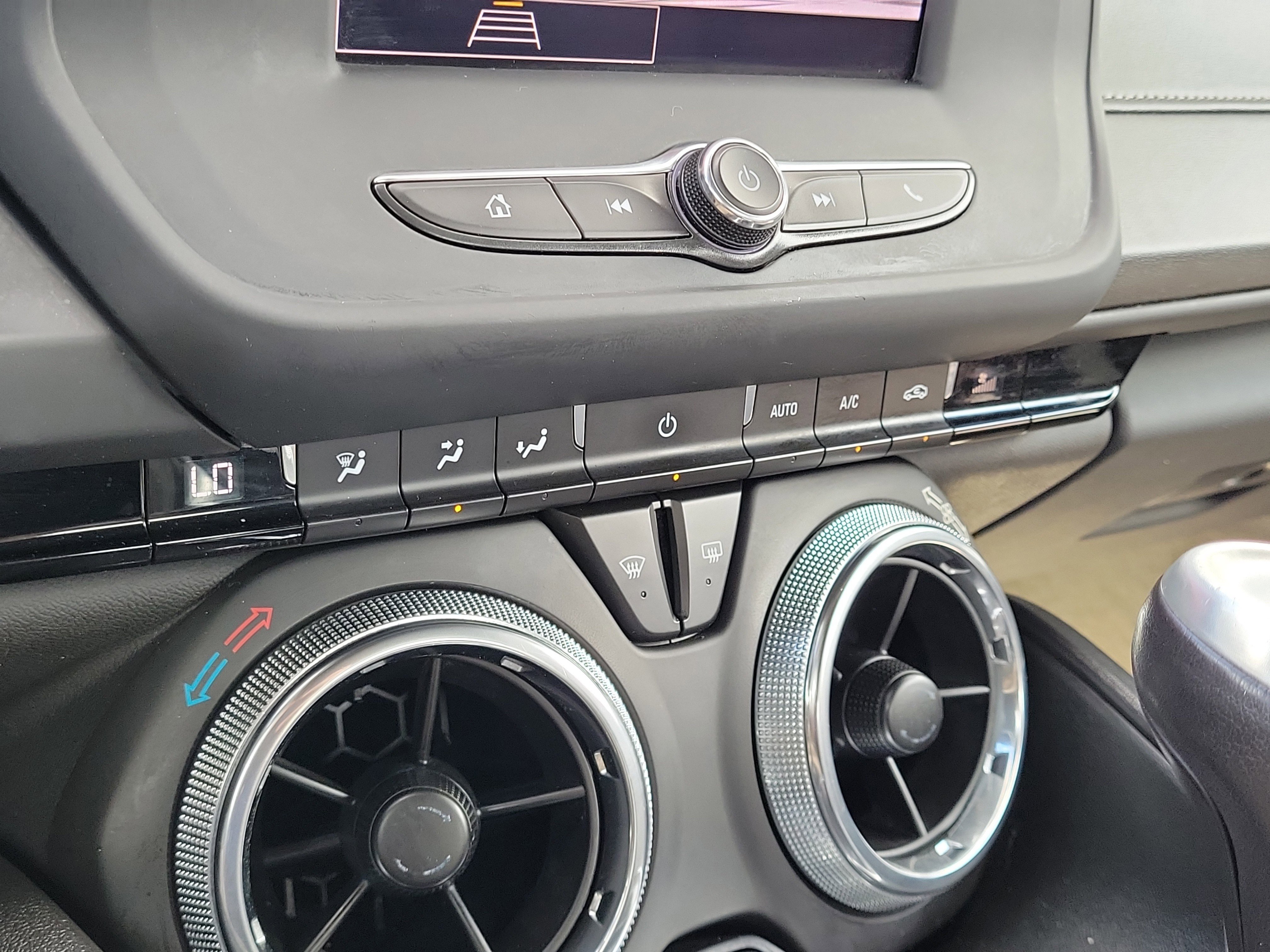 Used 2023 Chevrolet Camaro LT image 23