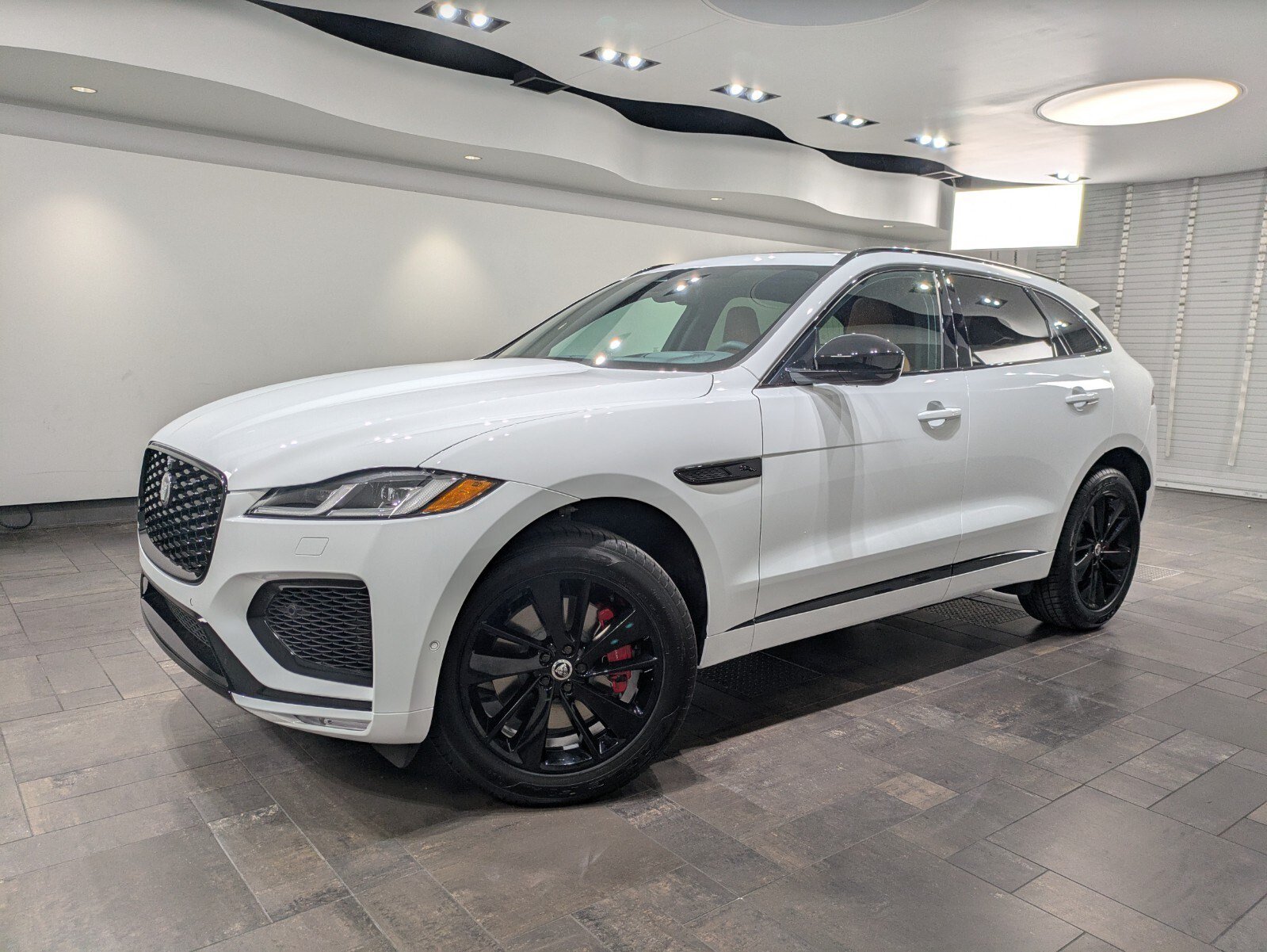 New 2026 Jaguar F-PACE R-Dynamic S AWD/4WD image 1