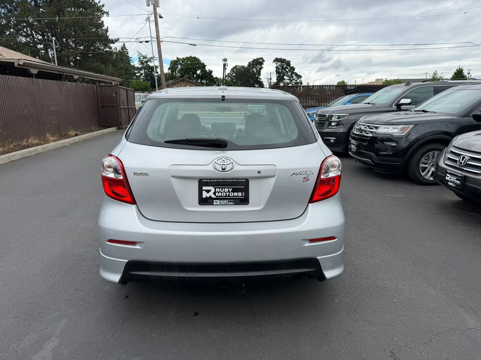 Used 2009 Toyota Matrix S FWD image 5