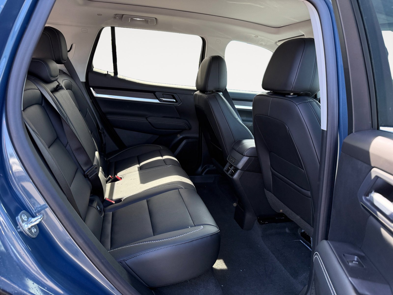 New 2026 GMC Terrain Denali AWD/4WD image 18