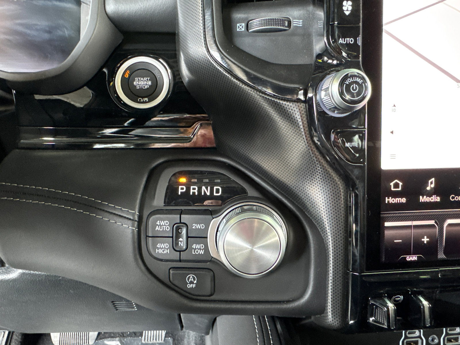 New 2026 RAM 1500 Limited image 14