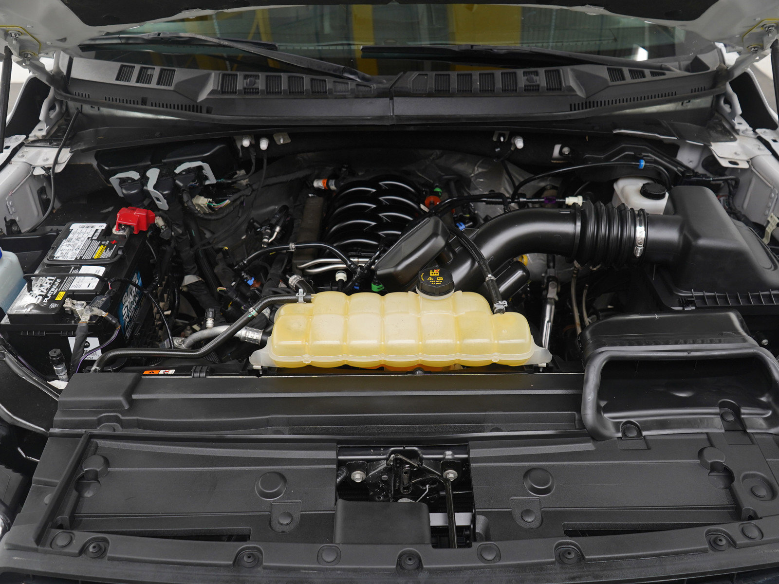 Used 2019 Ford F150 XLT w/ Trailer Tow Package image 32