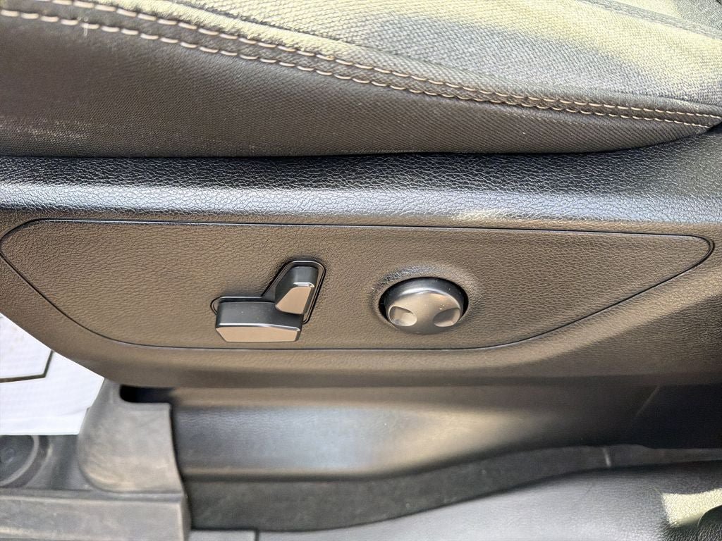 Used 2022 RAM 1500 Big Horn AWD/4WD image 16