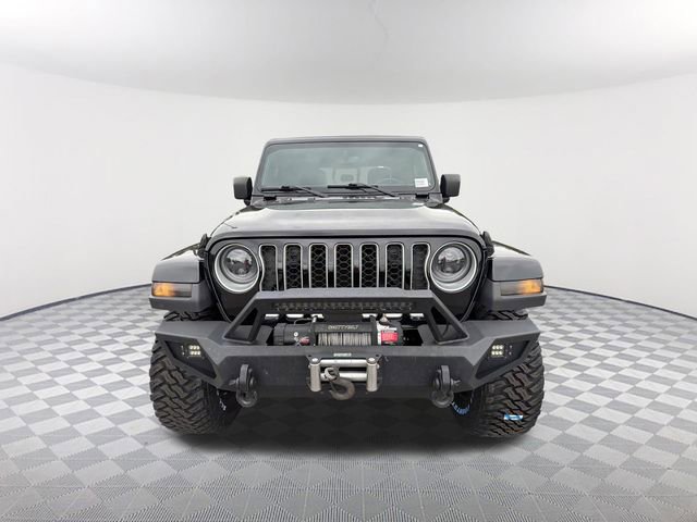 Used 2022 Jeep Gladiator Overland w/ Popular Equipment Package AWD/4WD image 2