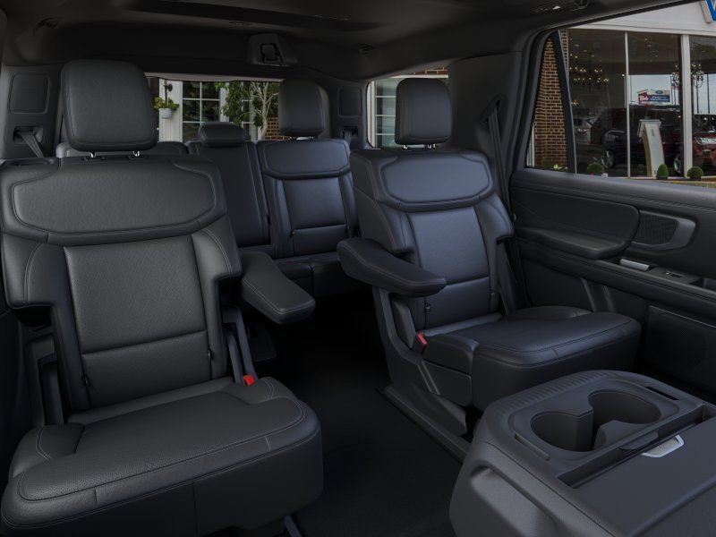 New 2025 Ford Expedition Platinum w/ Stealth Performance Package AWD/4WD image 11