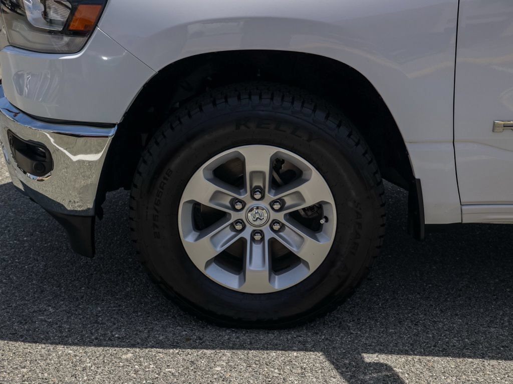 Used 2023 RAM 1500 Laramie AWD/4WD image 11