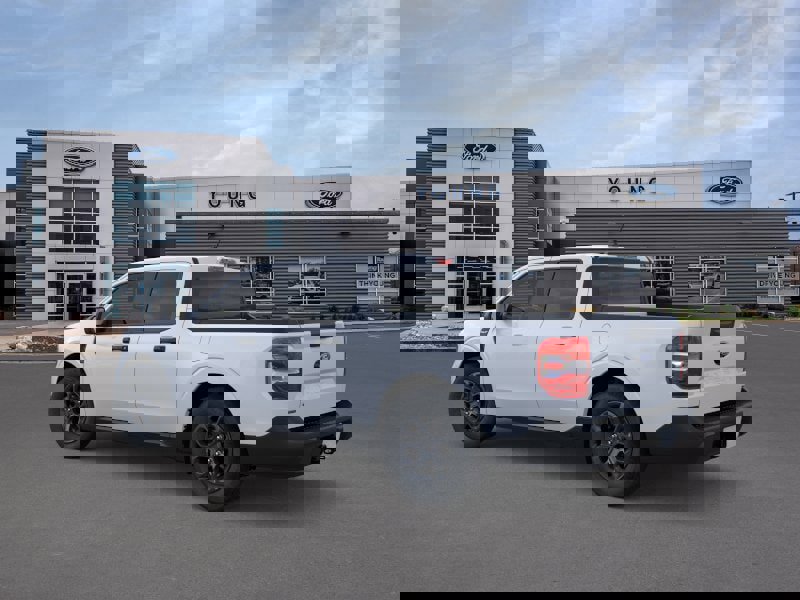 New 2026 Ford Maverick XLT image 4