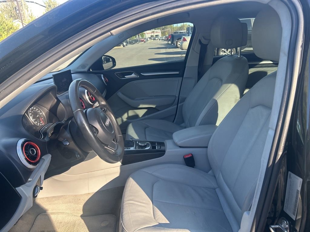 Used 2016 Audi A3 1.8T Premium image 11