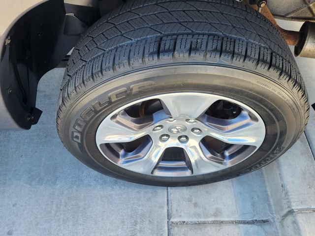 Used 2019 RAM 1500 Laramie image 40