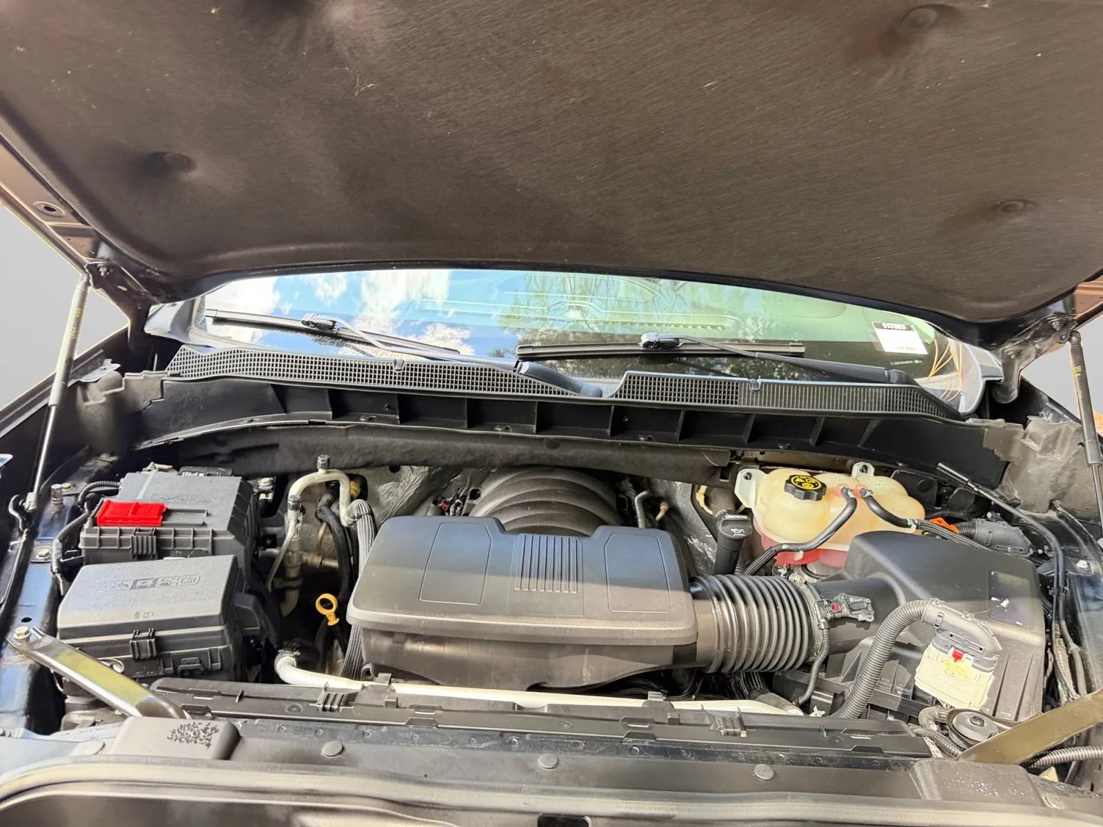 Used 2019 Chevrolet Silverado 1500 LT Trail Boss AWD/4WD image 36