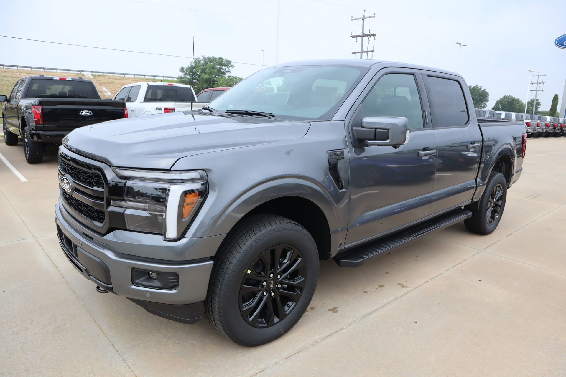 New 2026 Ford F150 Lariat w/ Equipment Group 501A Mid AWD/4WD image 11