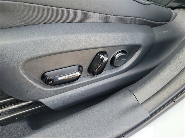 New 2025 Lexus UX 300h AWD image 17