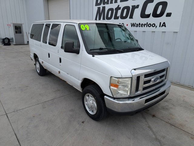 Used 2009 Ford E-350 and Econoline 350 XLT image 7