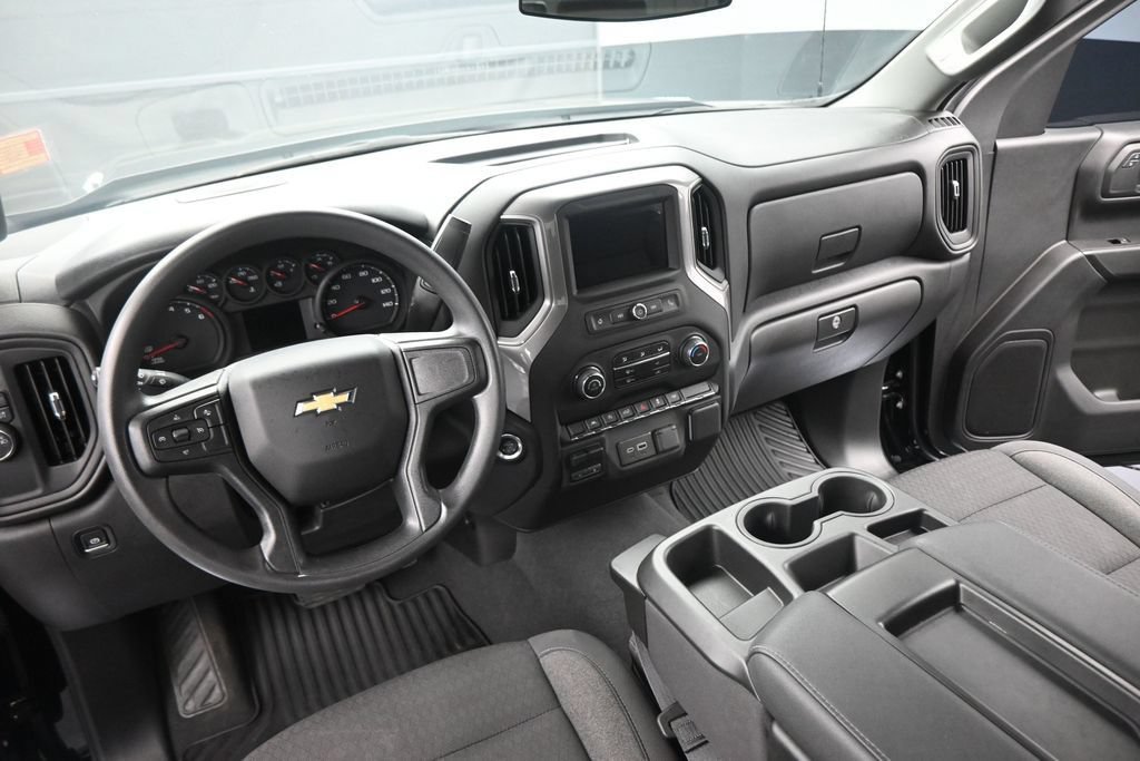 Used 2025 Chevrolet Silverado 1500 Custom RWD image 16