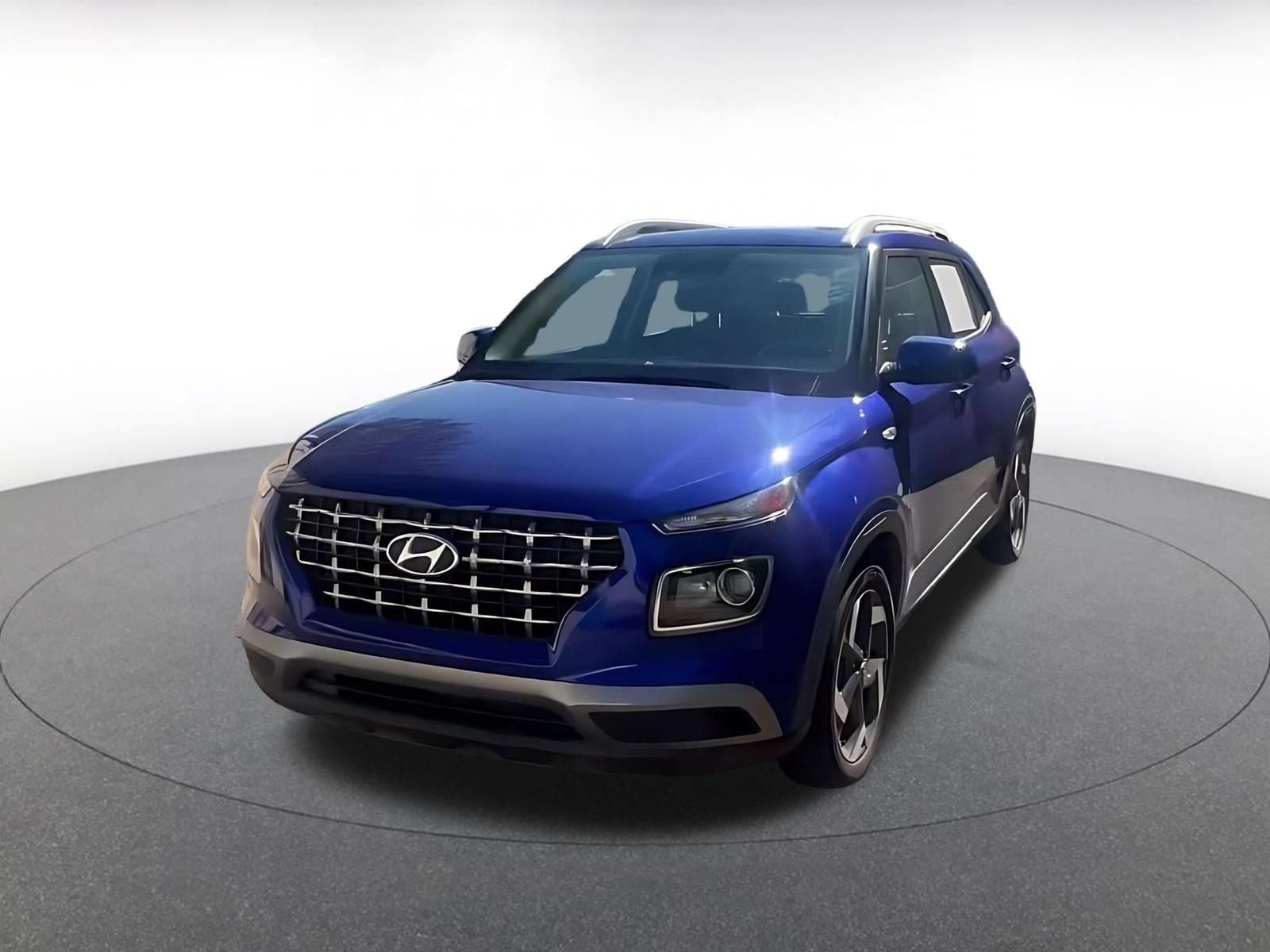 Used 2026 Hyundai Venue SEL FWD image 6