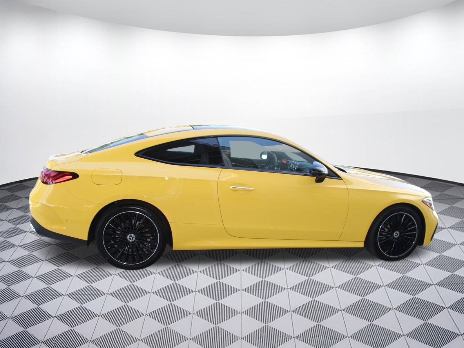New 2026 Mercedes-Benz CLE 300 4MATIC Coupe image 7