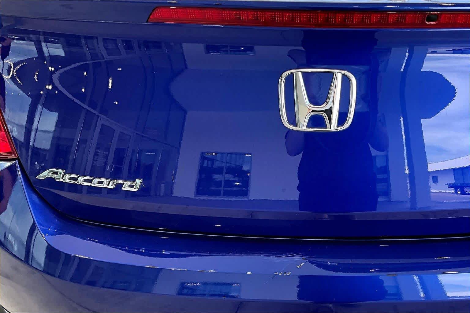 Used 2015 Honda Accord EX image 30