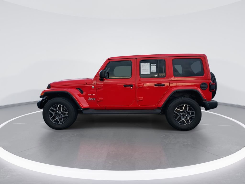 Used 2024 Jeep Wrangler Unlimited Sahara w/ Technology Group AWD/4WD image 5