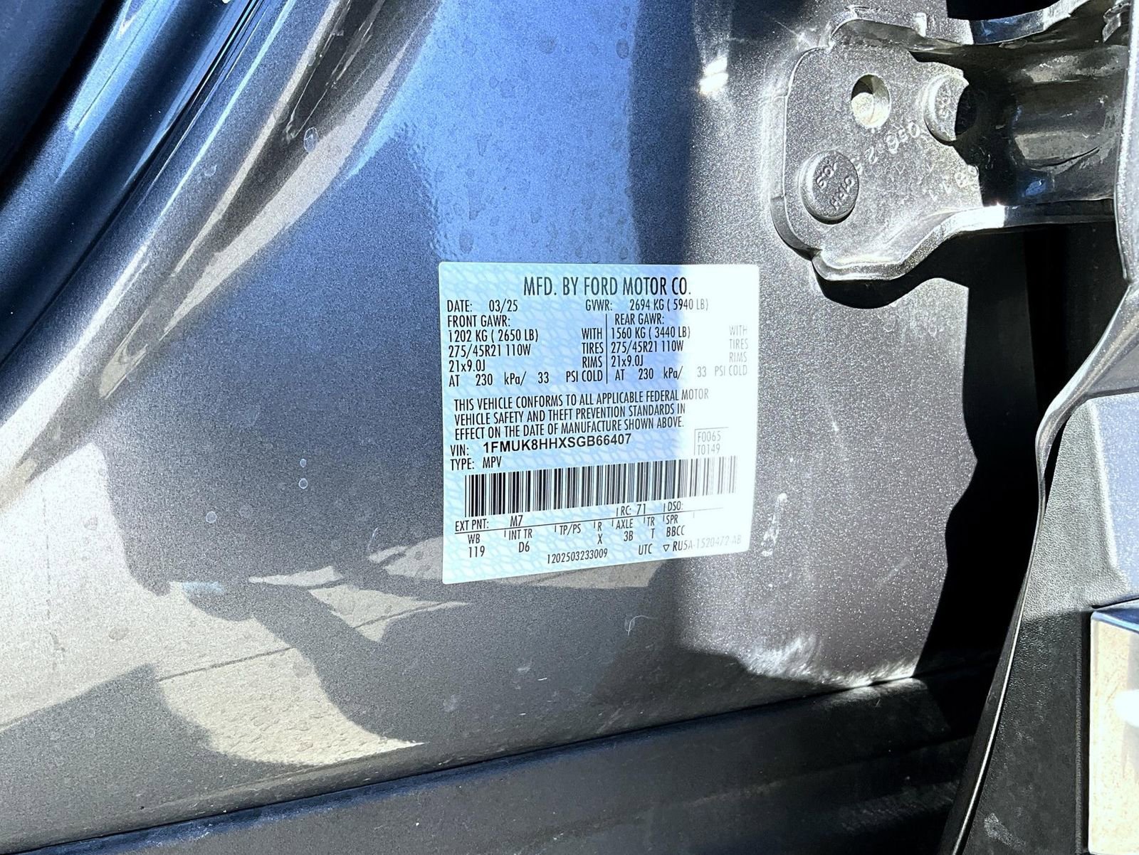 Used 2025 Ford Explorer Platinum w/ LUX Leather Package image 32