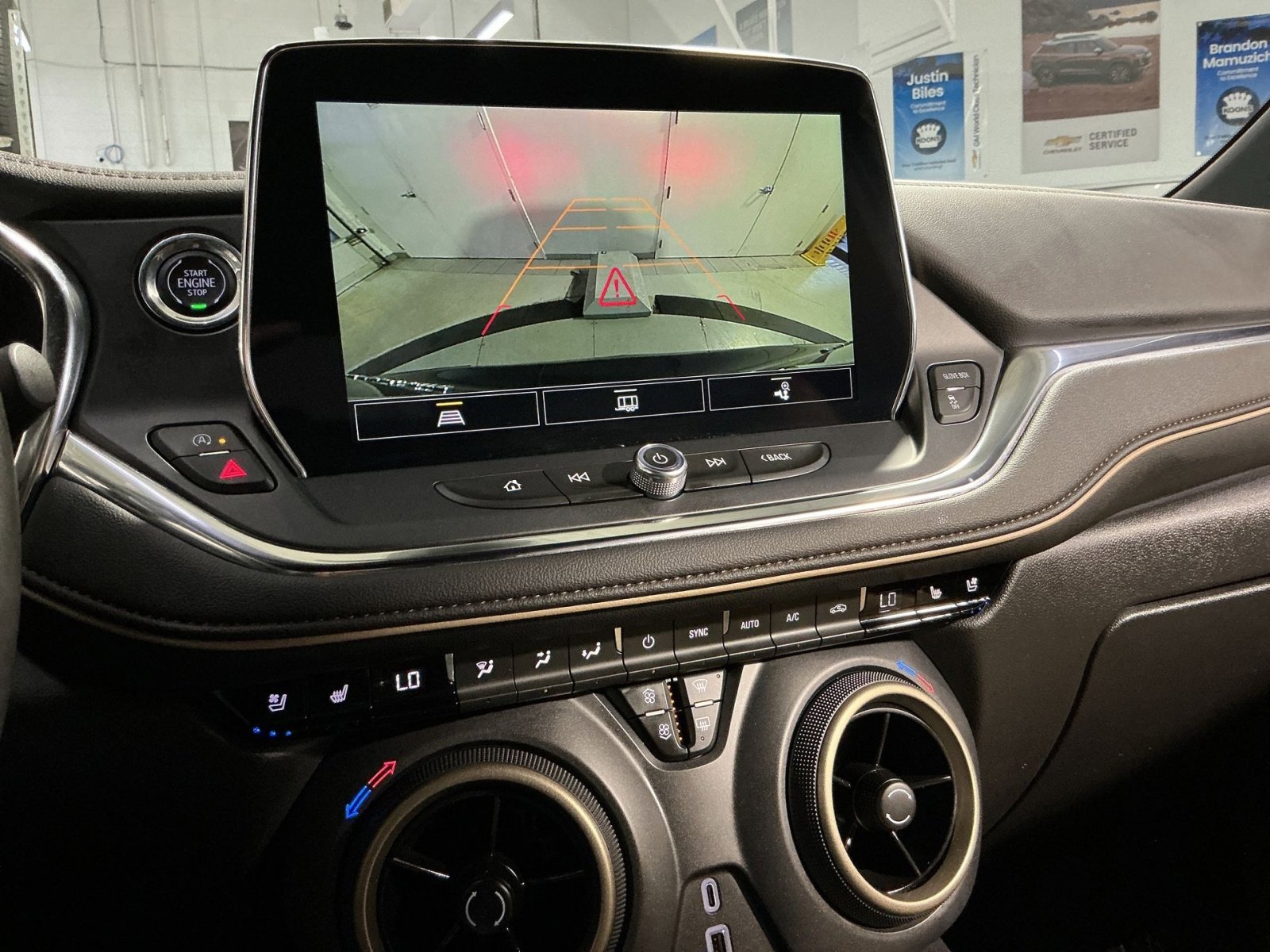 Used 2024 Chevrolet Blazer Premier w/ Enhanced Convenience Package image 27