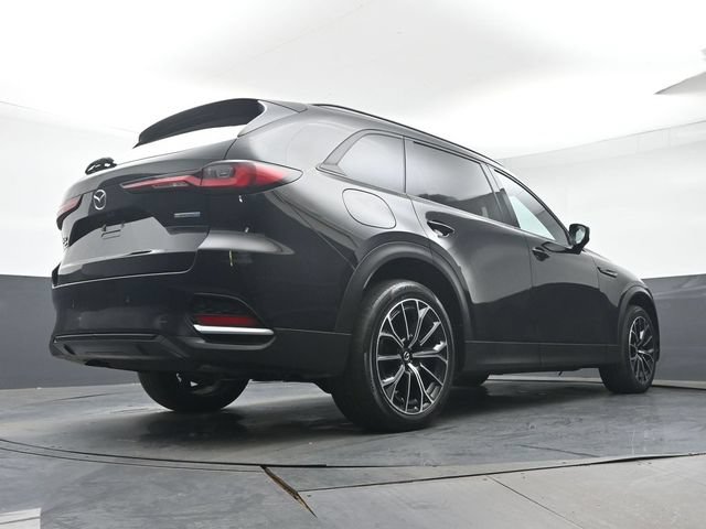 Certified 2025 MAZDA CX-70 Plug-In Hybrid w/ Premium Plus AWD/4WD image 30