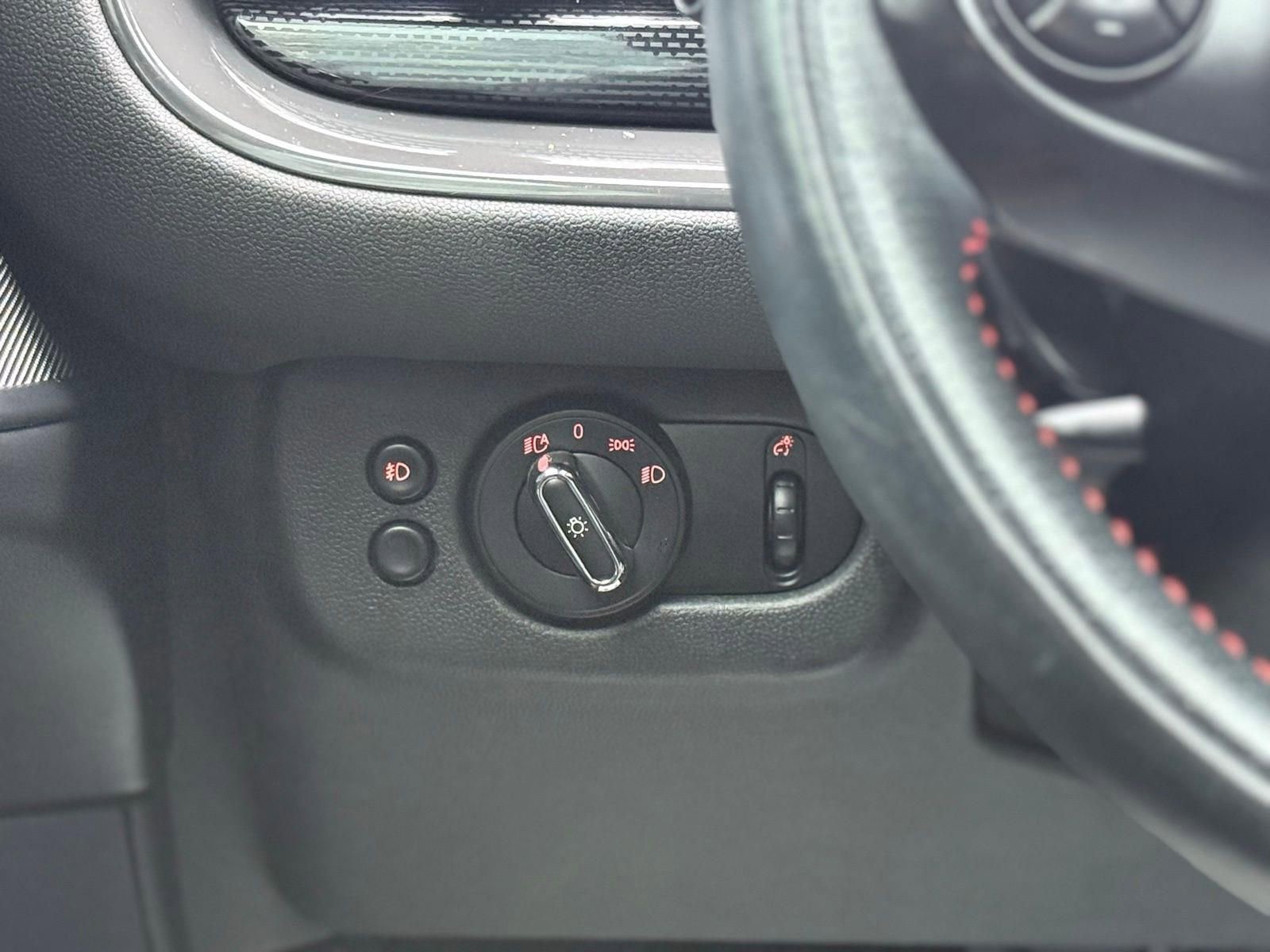 Used 2019 MINI Cooper Clubman S w/ Storage Package image 37