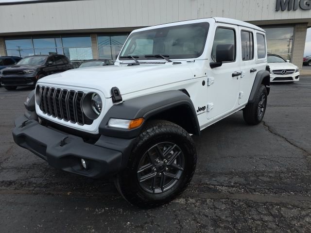 Used 2024 Jeep Wrangler Sport S image 2