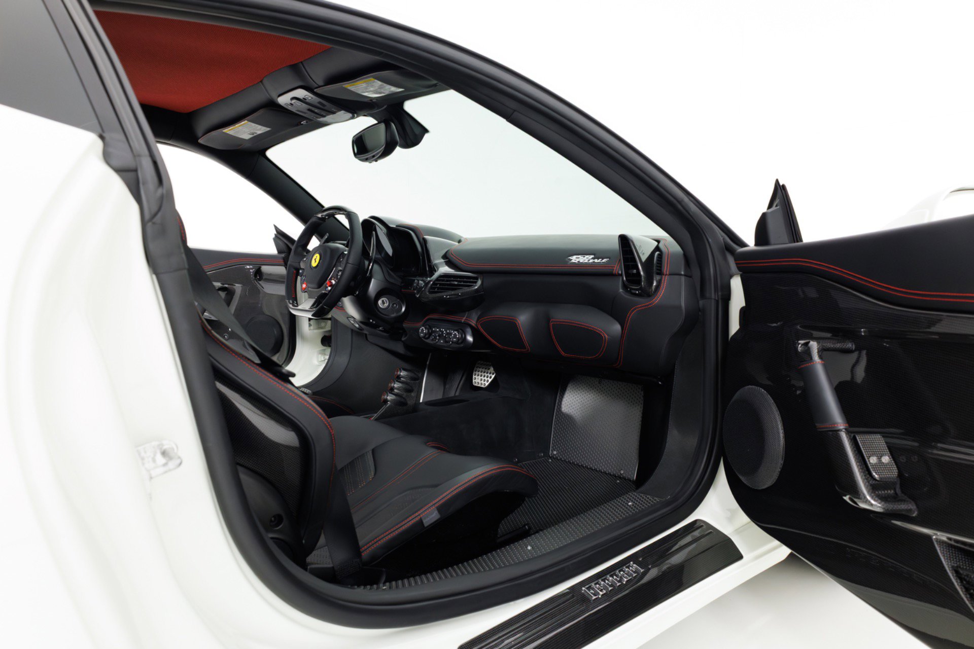 Used 2014 Ferrari 458 Speciale Coupe image 35