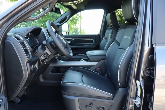 Used 2025 RAM 2500 Laramie image 14