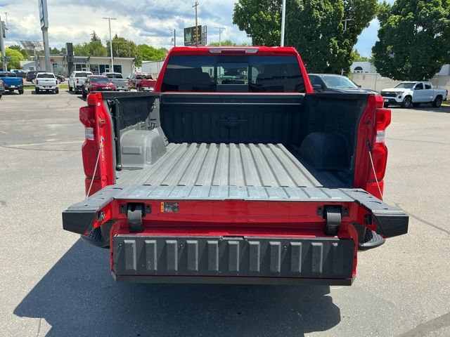 Used 2024 Chevrolet Silverado 1500 LT Trail Boss w/ LT Trail Boss Premium Package AWD/4WD image 7