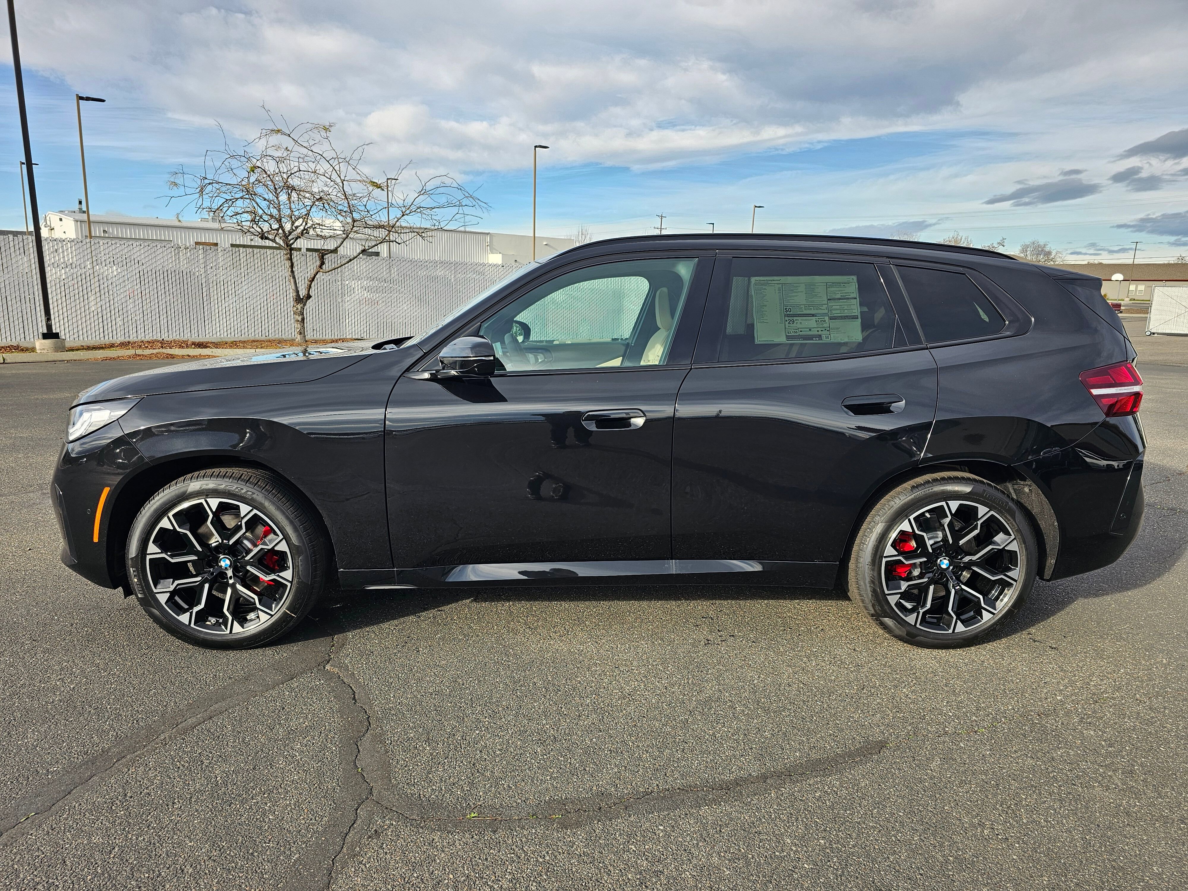 New 2026 BMW X3 xDrive30 w/ Premium Package image 3