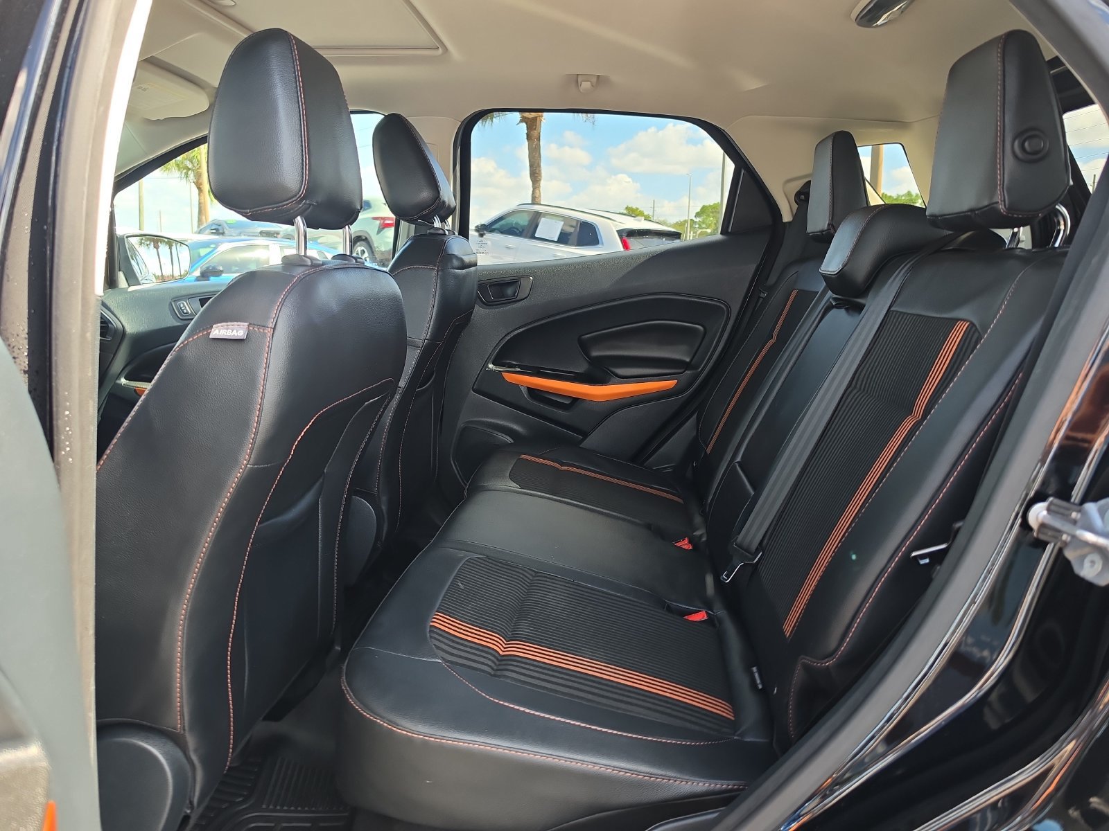Used 2018 Ford EcoSport SES w/ Interior Protection Package AWD/4WD image 14